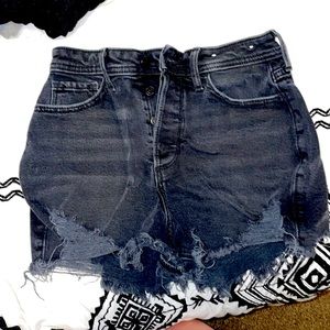 Black hollister shorts